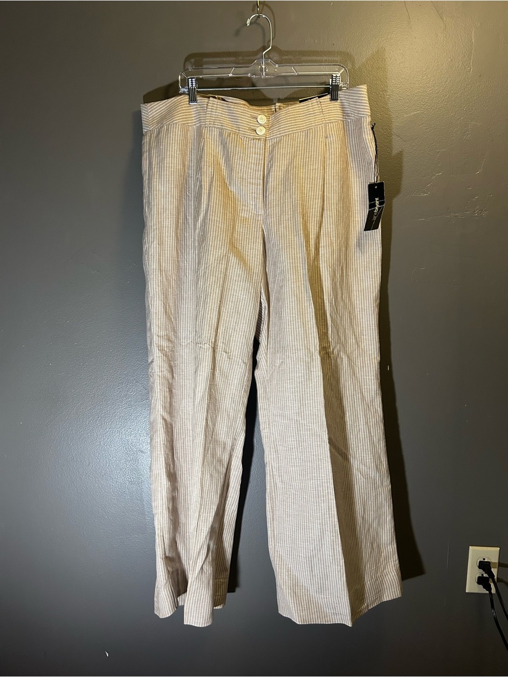 NWT Lane Bryant Women’s Wide Leg Khaki Pinstriped Linen Dress Pants Size 18
